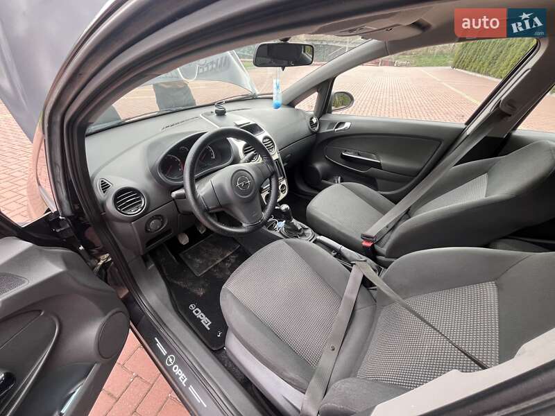Хетчбек Opel Corsa 2009 в Хмельницькому