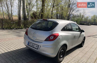 Хэтчбек Opel Corsa 2014 в 
