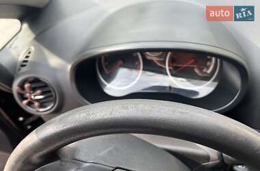 Хетчбек Opel Corsa 2009 в 