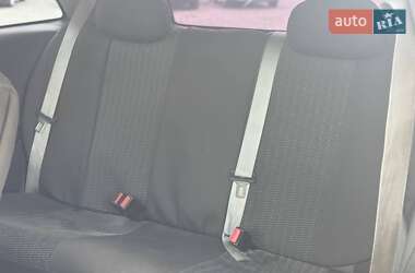 Хэтчбек Opel Corsa 2005 в 