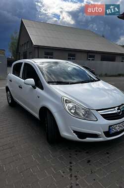 Хетчбек Opel Corsa 2009 в Львові