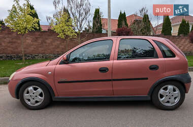 Хэтчбек Opel Corsa 2001 в 