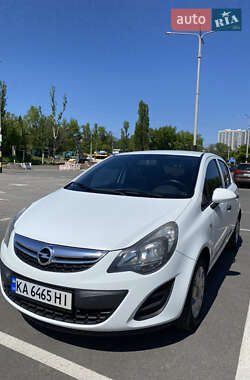 Хетчбек Opel Corsa 2014 в Києві