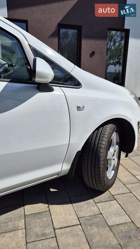 Хэтчбек Opel Corsa 2011 в Луцке фото 12 Хэтчбек Opel Corsa 2011 в Луцке