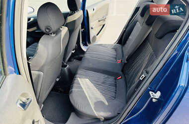 Хэтчбек Opel Corsa 2007 в 
