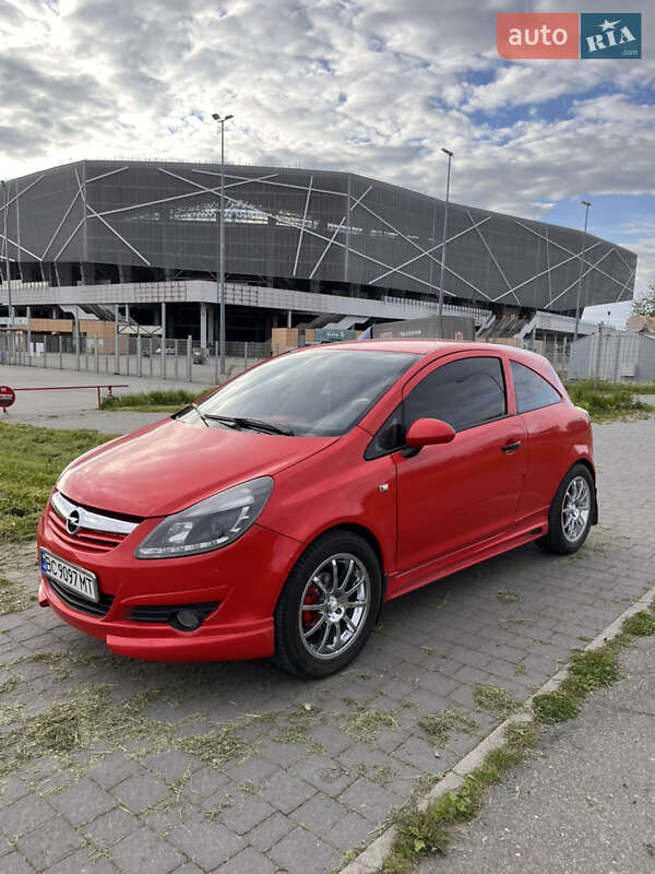 Хэтчбек Opel Corsa 2009 в 
