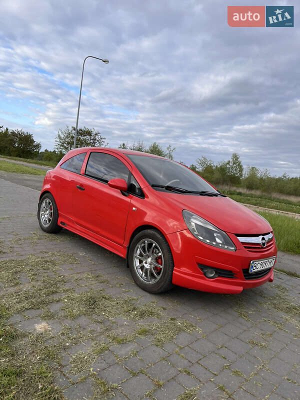 Хэтчбек Opel Corsa 2009 в Львове