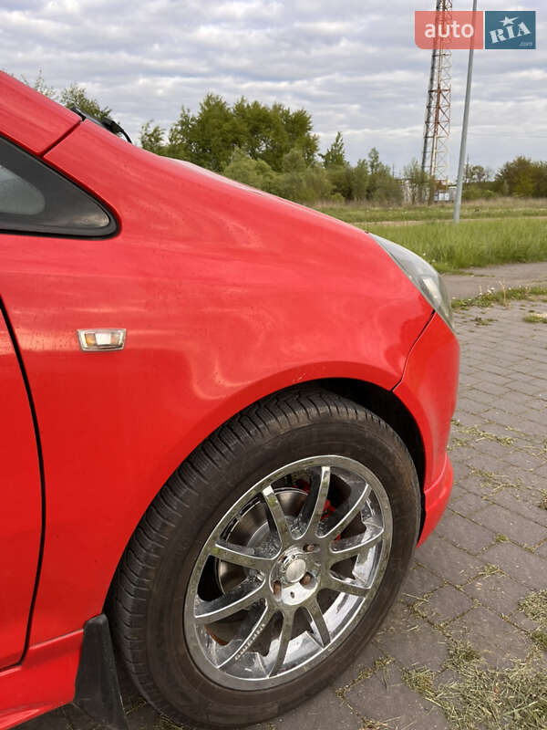 Хэтчбек Opel Corsa 2009 в Львове