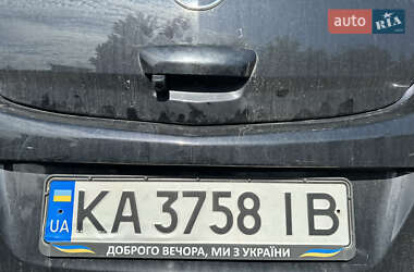 Хэтчбек Opel Corsa 2007 в 
