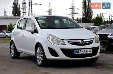Хетчбек Opel Corsa 2012 в Львові