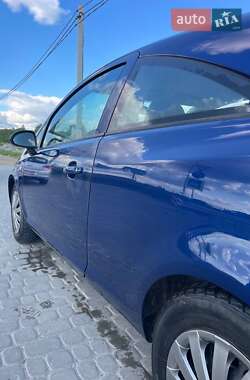 Хэтчбек Opel Corsa 2008 в 