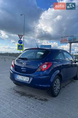 Хэтчбек Opel Corsa 2008 в 