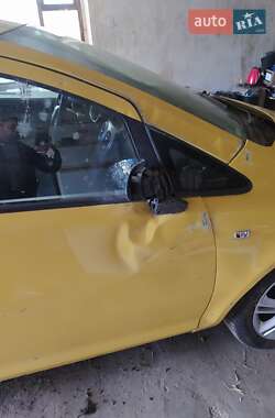 Хэтчбек Opel Corsa 2008 в 