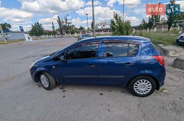 Хэтчбек Opel Corsa 2007 в Киеве