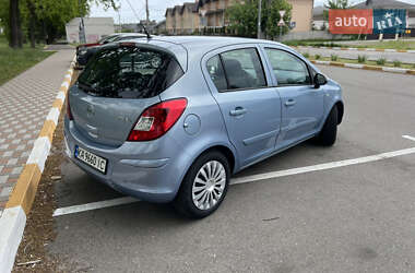 Хетчбек Opel Corsa 2007 в 