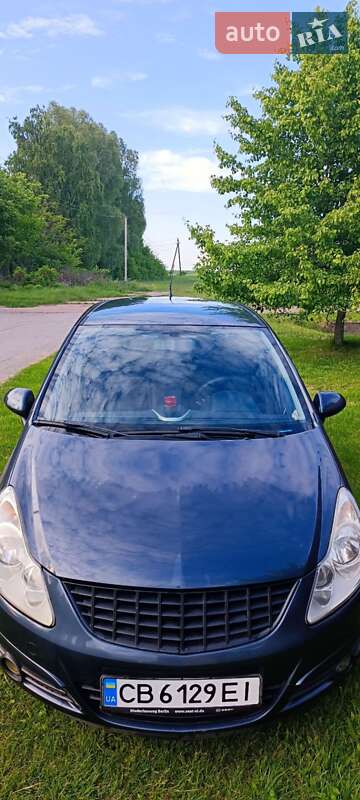 Хэтчбек Opel Corsa 2007 в Чернигове