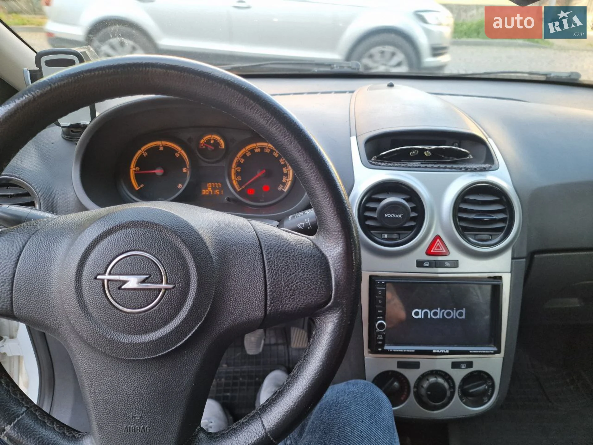 2011 Opel Corsa - мініатюра 12