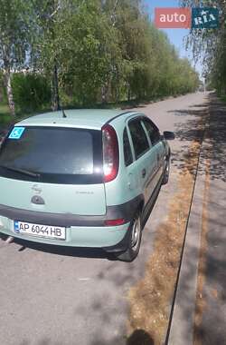 Хэтчбек Opel Corsa 2002 в 