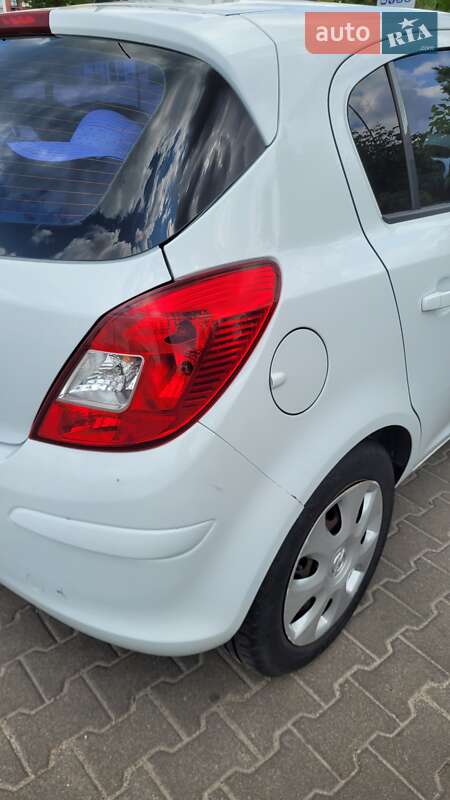 Хэтчбек Opel Corsa 2012 в Киеве фото 7 Хэтчбек Opel Corsa 2012 в Киеве