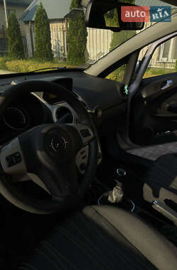 Хэтчбек Opel Corsa 2008 в Львове