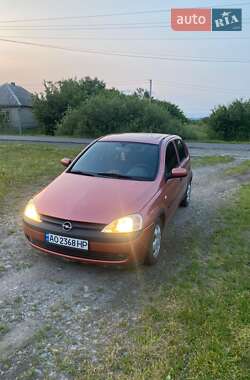 Хэтчбек Opel Corsa 2001 в Ужгороде
