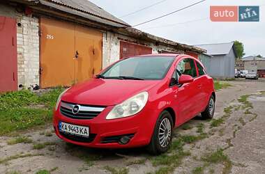 Хэтчбек Opel Corsa 2006 в Киеве