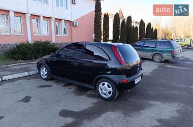 Хэтчбек Opel Corsa 2002 в 
