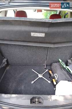 Хэтчбек Opel Corsa 2011 в 