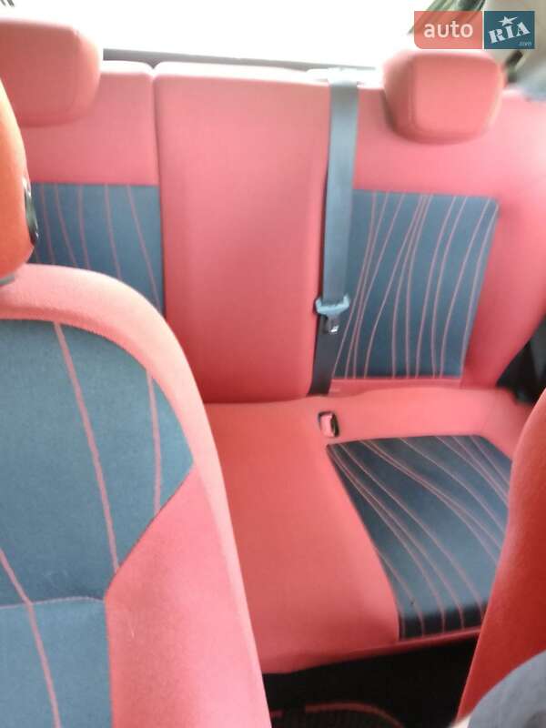 Хэтчбек Opel Corsa 2011 в Полтаве