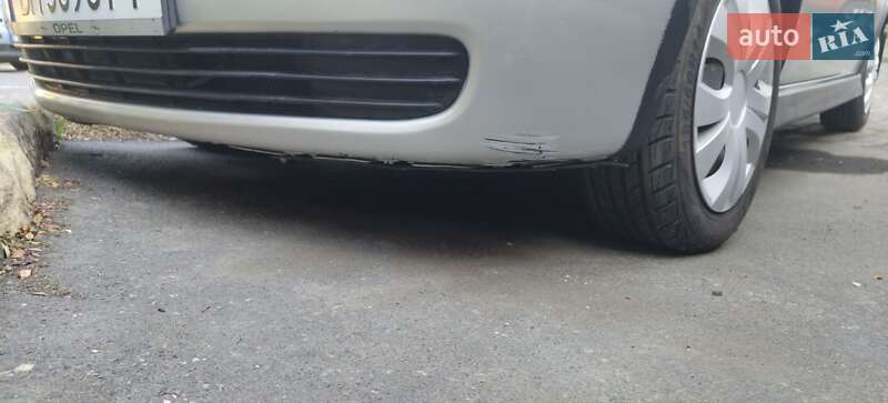 Хэтчбек Opel Corsa 2002 в Одессе
