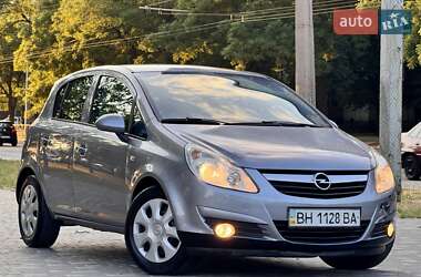 Хэтчбек Opel Corsa 2008 в Одессе