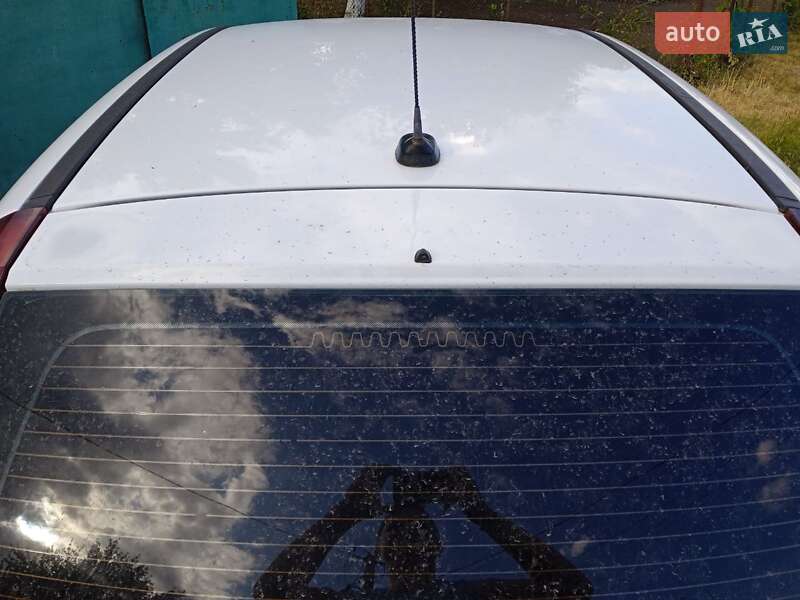 Хэтчбек Opel Corsa 2002 в Семеновке