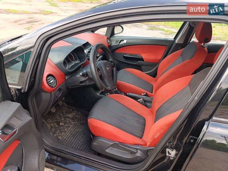 Хэтчбек Opel Corsa 2008 в Кременчуге