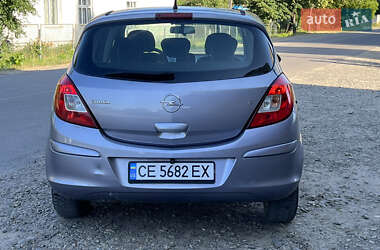 Хэтчбек Opel Corsa 2007 в 