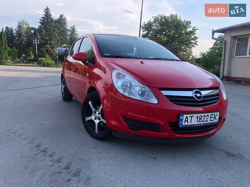 Хэтчбек Opel Corsa 2008 в Ивано-Франковске