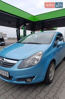 Хэтчбек Opel Corsa 2010 в Черновцах