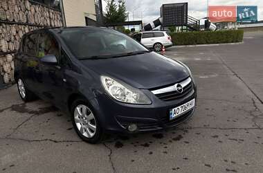 Хэтчбек Opel Corsa 2008 в Виноградове
