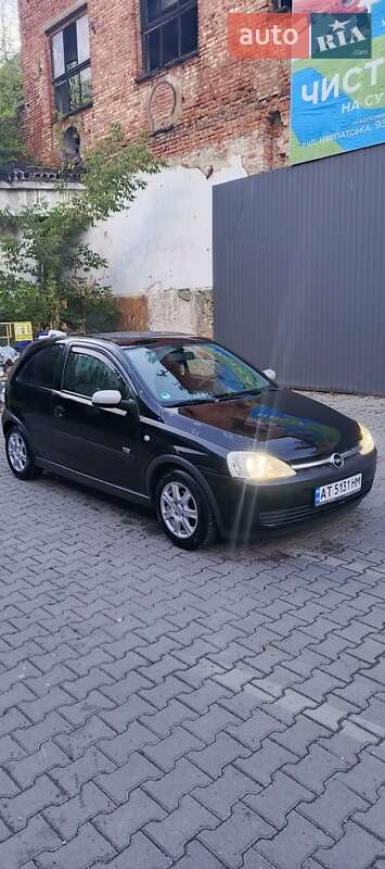 Хэтчбек Opel Corsa 2003 в Коломые