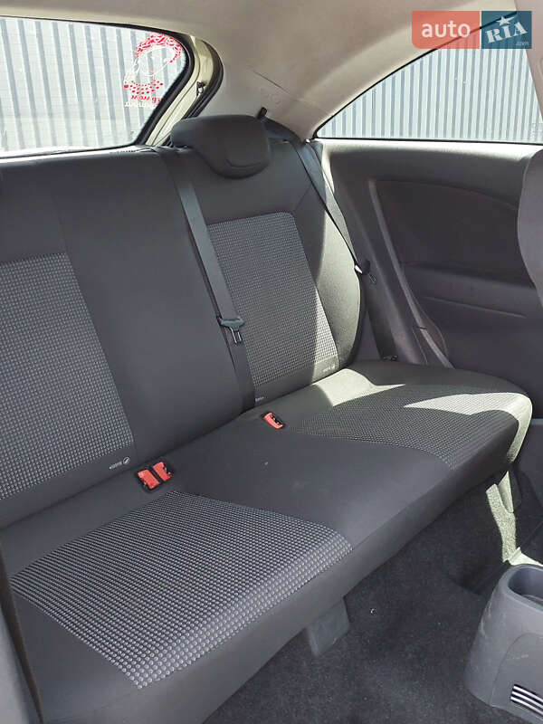 Хэтчбек Opel Corsa 2008 в Кропивницком