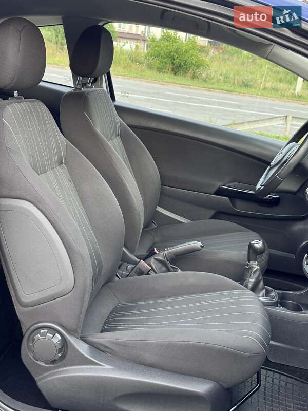 Хетчбек Opel Corsa 2009 в Хмельницькому