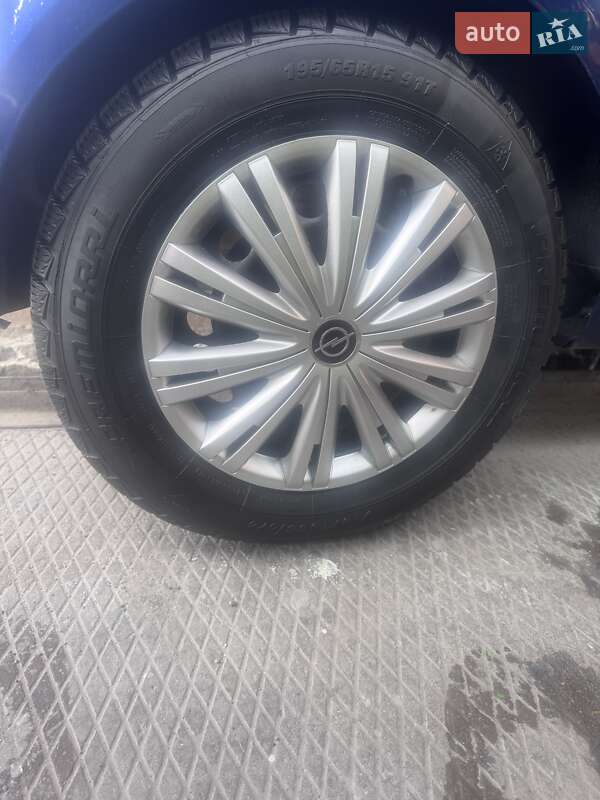 Хетчбек Opel Corsa 2009 в Хмельницькому