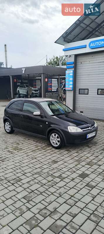 Хэтчбек Opel Corsa 2003 в Коломые