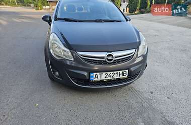 Хетчбек Opel Corsa 2011 в Ладижині