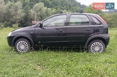 Хэтчбек Opel Corsa 2001 в 