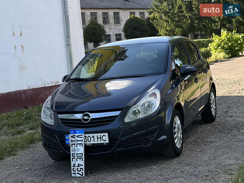 Хетчбек Opel Corsa 2006 в Вапнярці