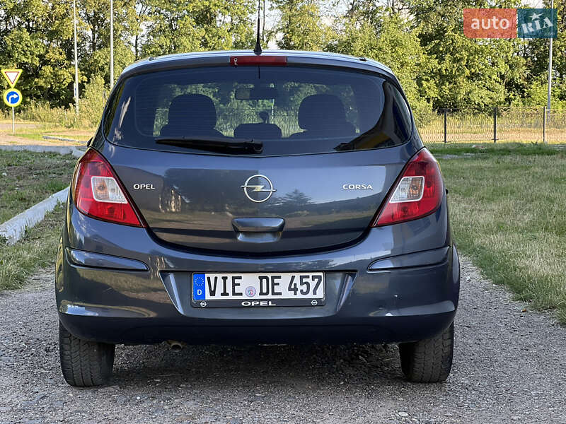 Хетчбек Opel Corsa 2006 в Вапнярці