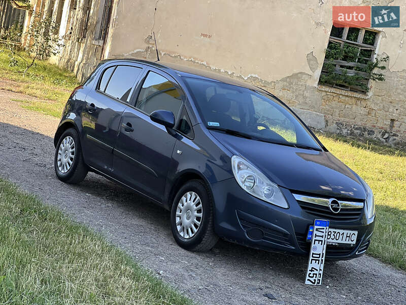 Хетчбек Opel Corsa 2006 в Вапнярці