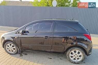 Хэтчбек Opel Corsa 2007 в 