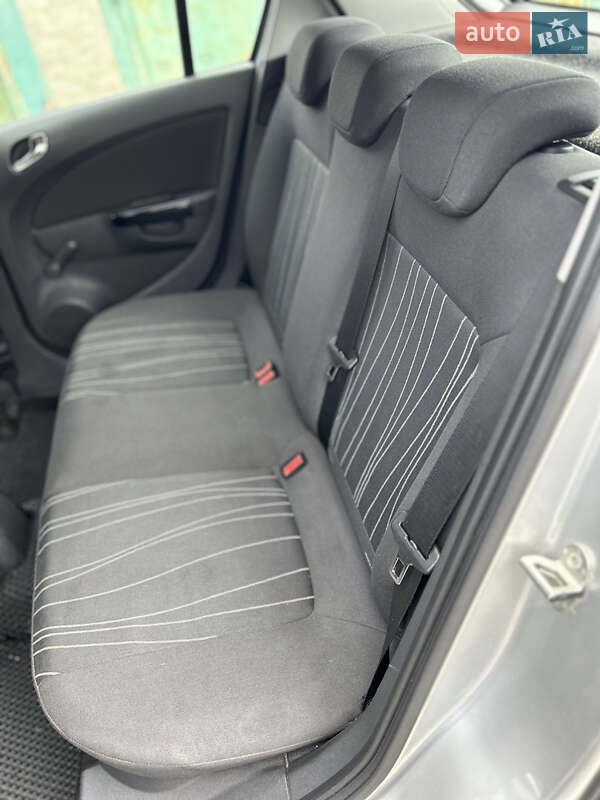 Хэтчбек Opel Corsa 2008 в Белой Церкви