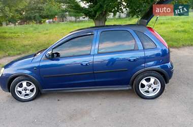Хэтчбек Opel Corsa 2005 в Львове